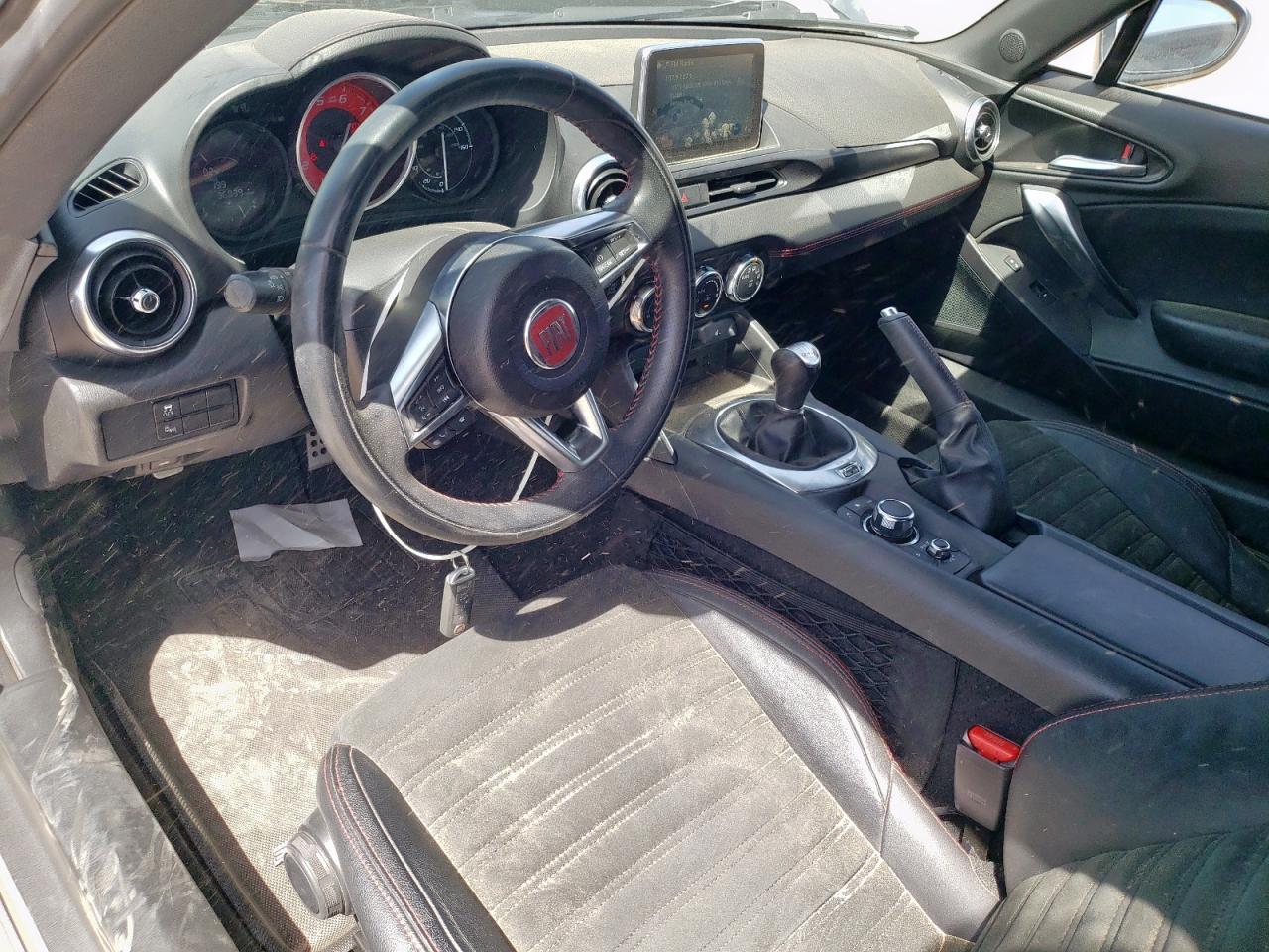 2017 Fiat 124 Spider Classica Copart, lot number: 57340845, vin: JC1NFAEK8H0116026. Thumbnail 8