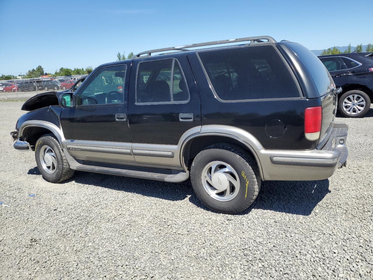 1999 Chevrolet Blazer Copart, lot number: 59103635, vin: 1GNDT13W4X2248675. Thumbnail 2