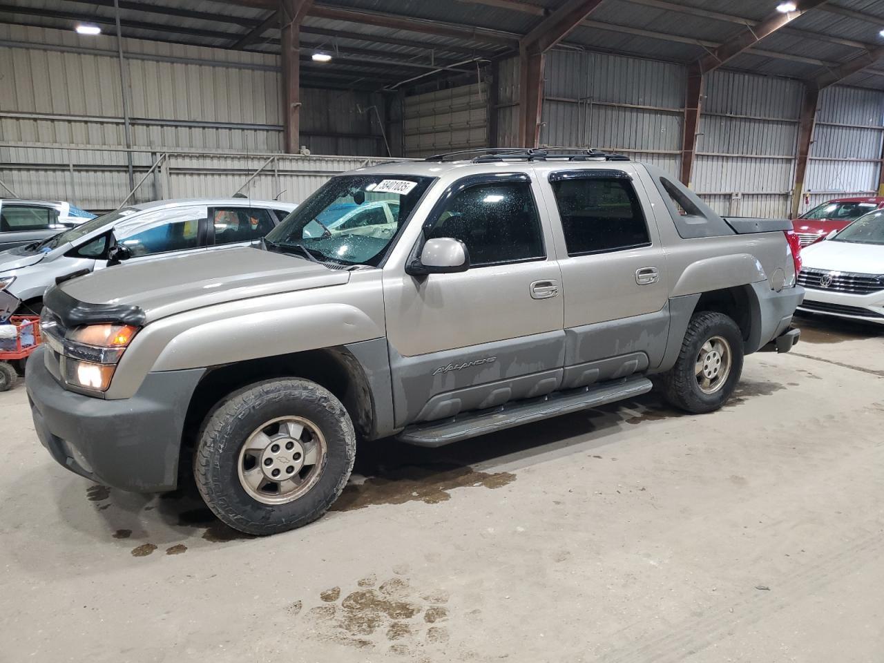 2002 Chevrolet Avalanche C1500 Copart, lot number: 58401035, vin: 3GNEC13T12G284799. Thumbnail 1