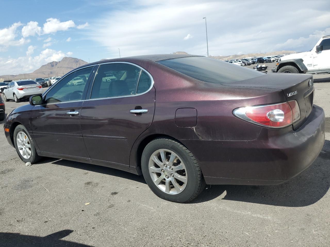 2004 Lexus Es 330 Copart, lot number: 55722695, vin: JTHBA30G140012408. Thumbnail 2