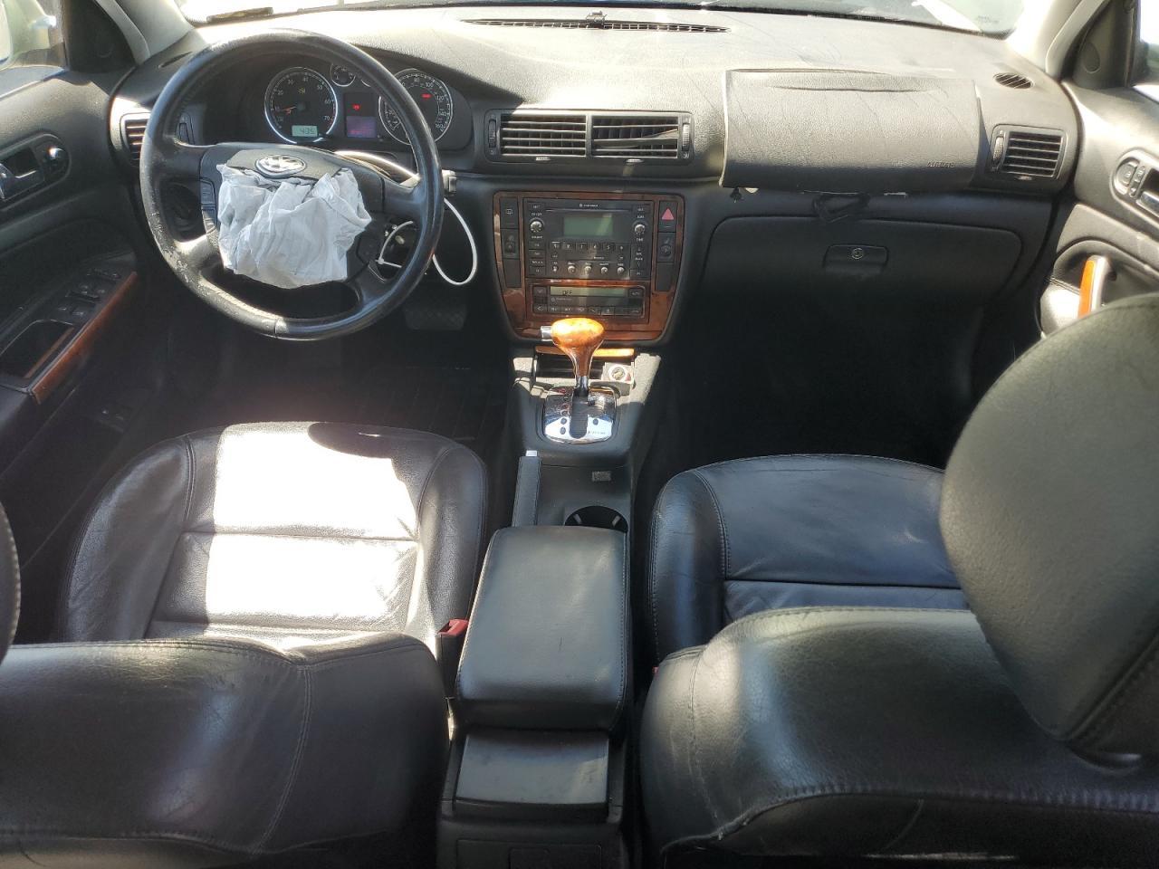 2002 Volkswagen Passat Glx 4Motion Copart, lot number: 59214605, vin: WVWYH63B82E169572. Thumbnail 8