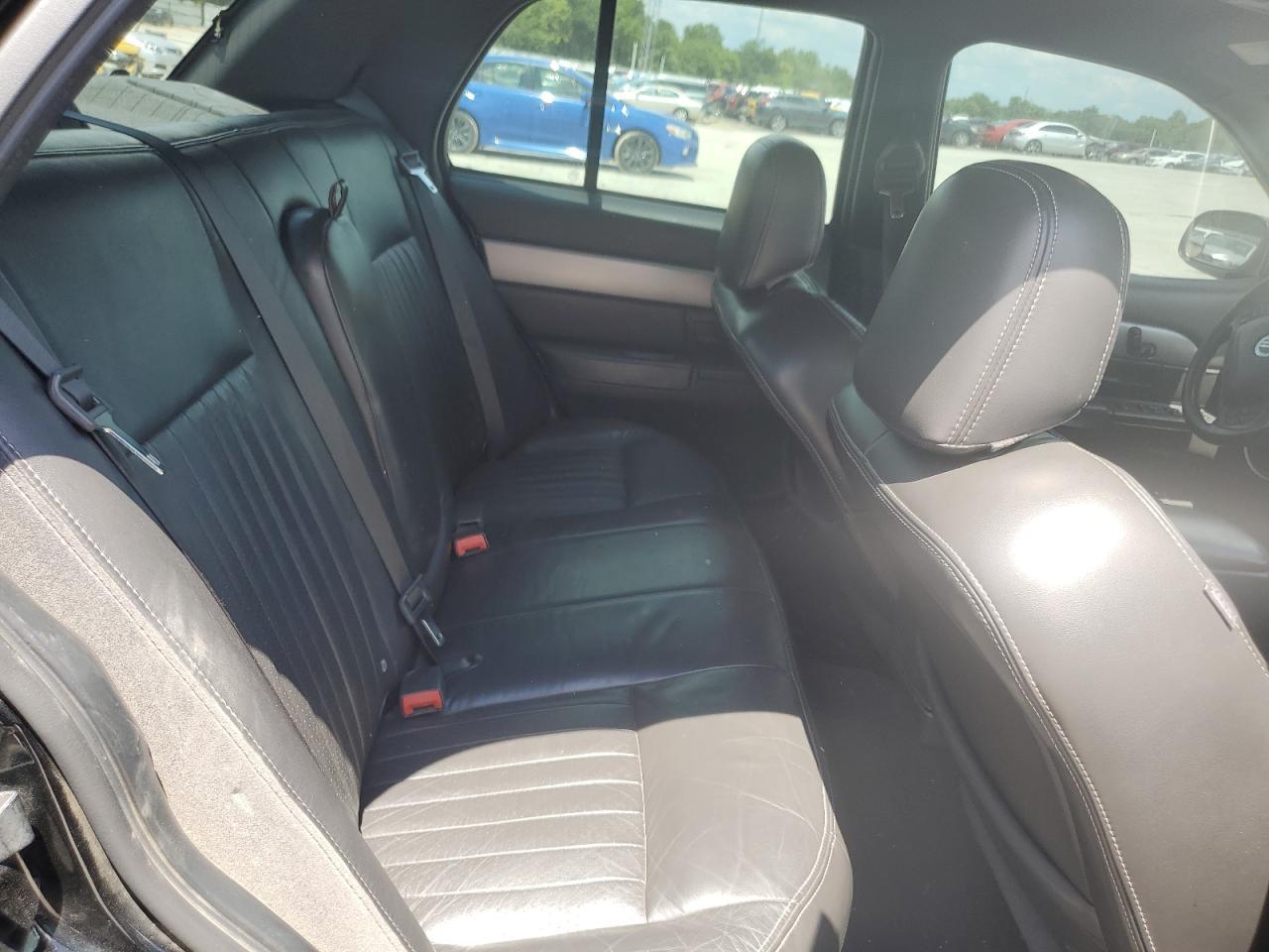 2003 Mercury Marauder Copart, lot number: 56279895, vin: 2MEHM75V03X638967. Thumbnail 10