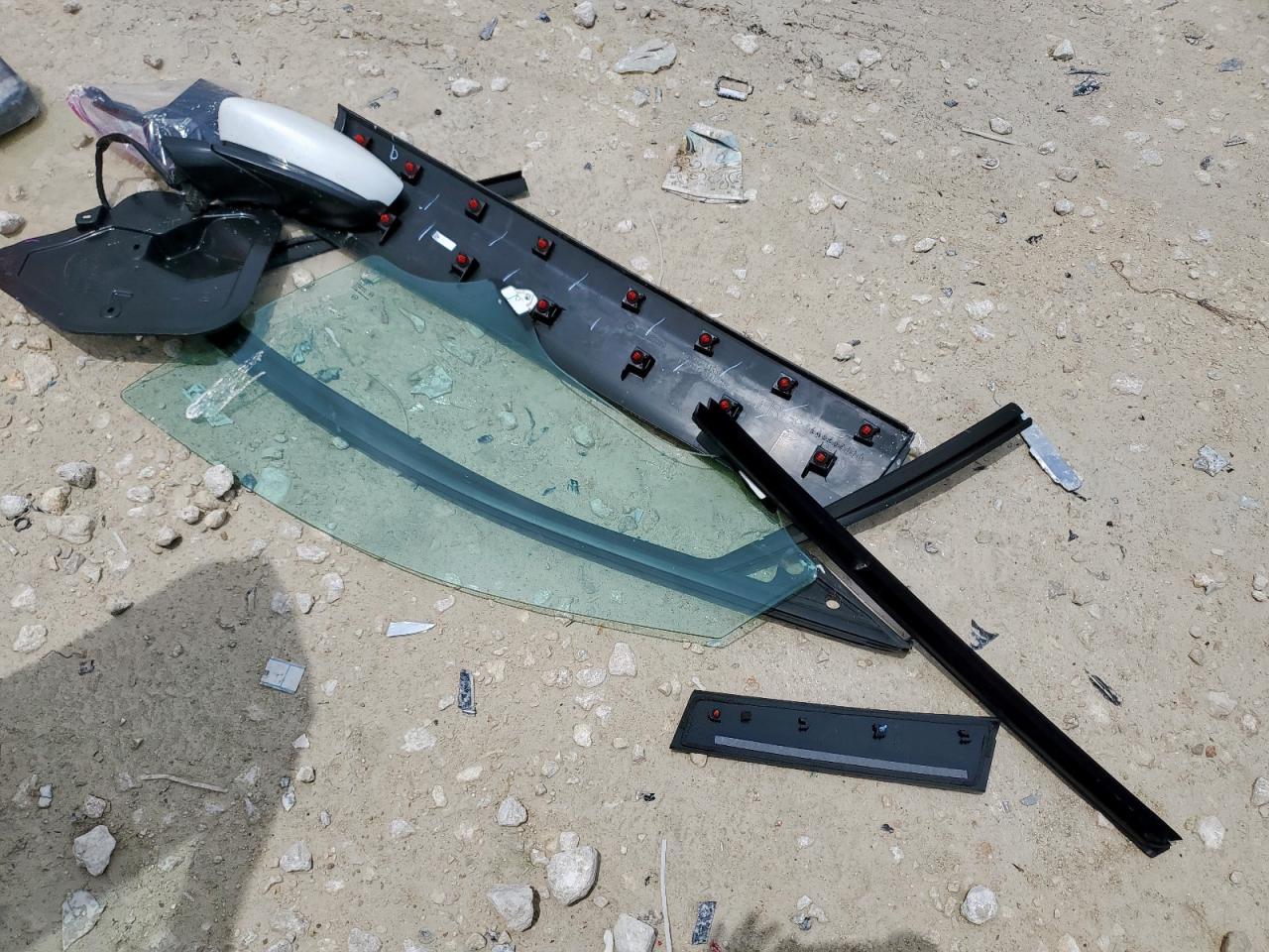 2025 Mazda Cx-30 Copart, lot number: 58385835, vin: 3MVDMBAM1SM762772. Thumbnail 13