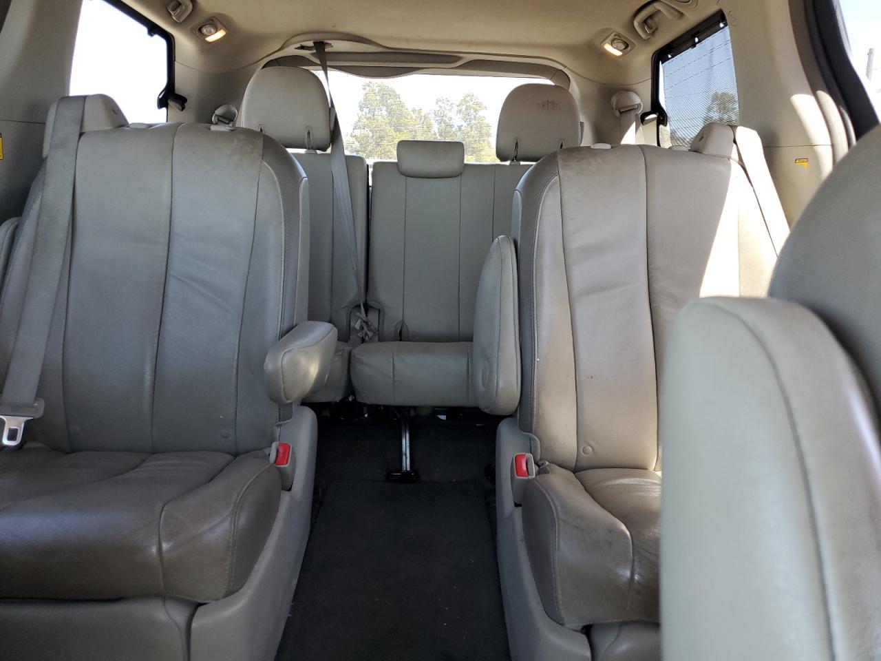 2012 Toyota Sienna Xle Copart, lot number: 55964505, vin: 5TDYK3DC0CS259964. Thumbnail 10