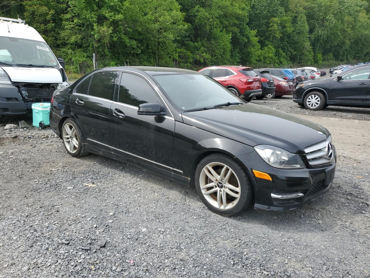 2012 Mercedes-Benz C 300 4Matic Copart, lot number: 58264875, vin: WDDGF8BB2CR211054. Thumbnail 4