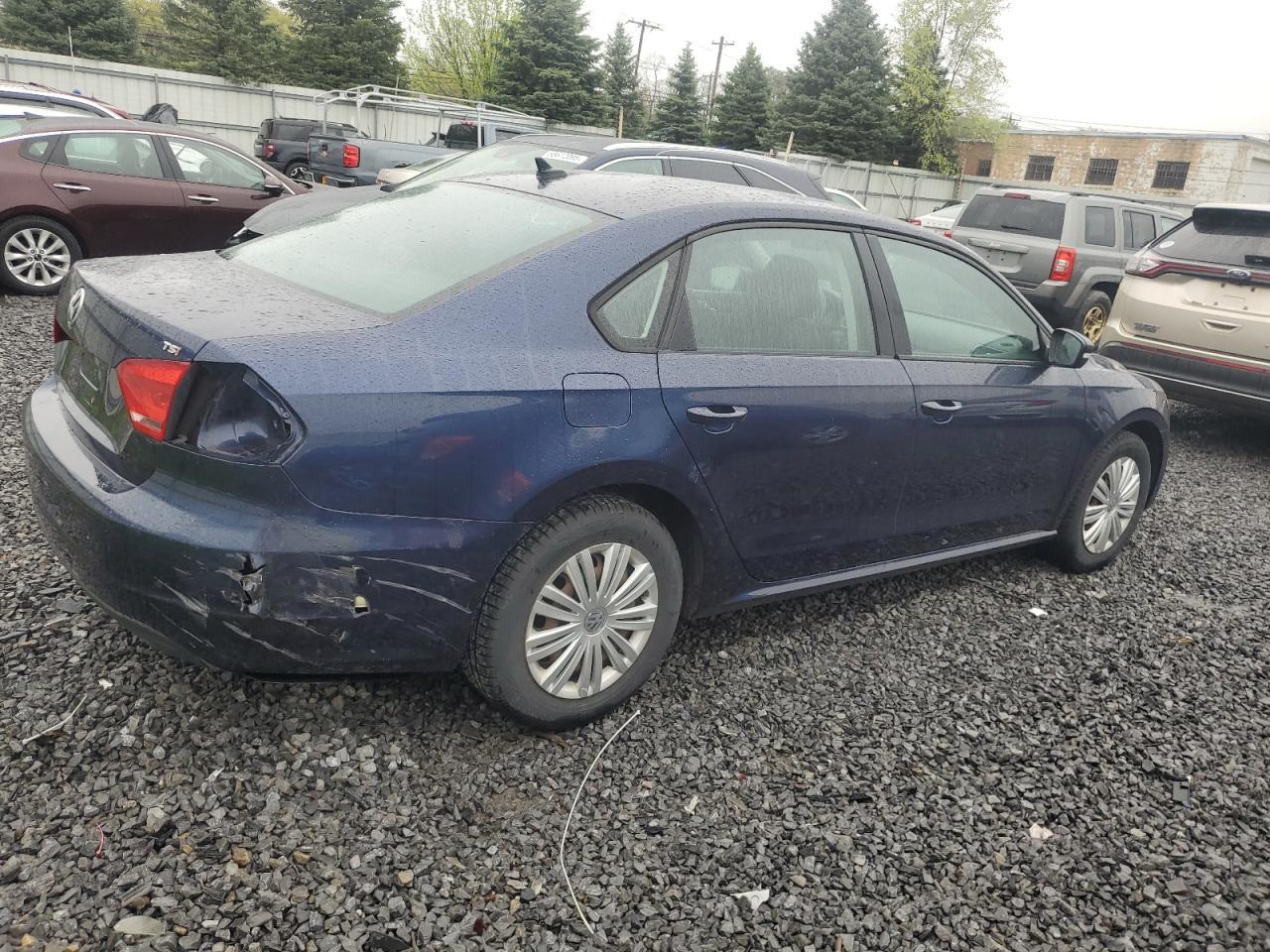 2015 Volkswagen Passat S Copart, lot number: 55490425, vin: 1VWAT7A33FC098667. Thumbnail 3