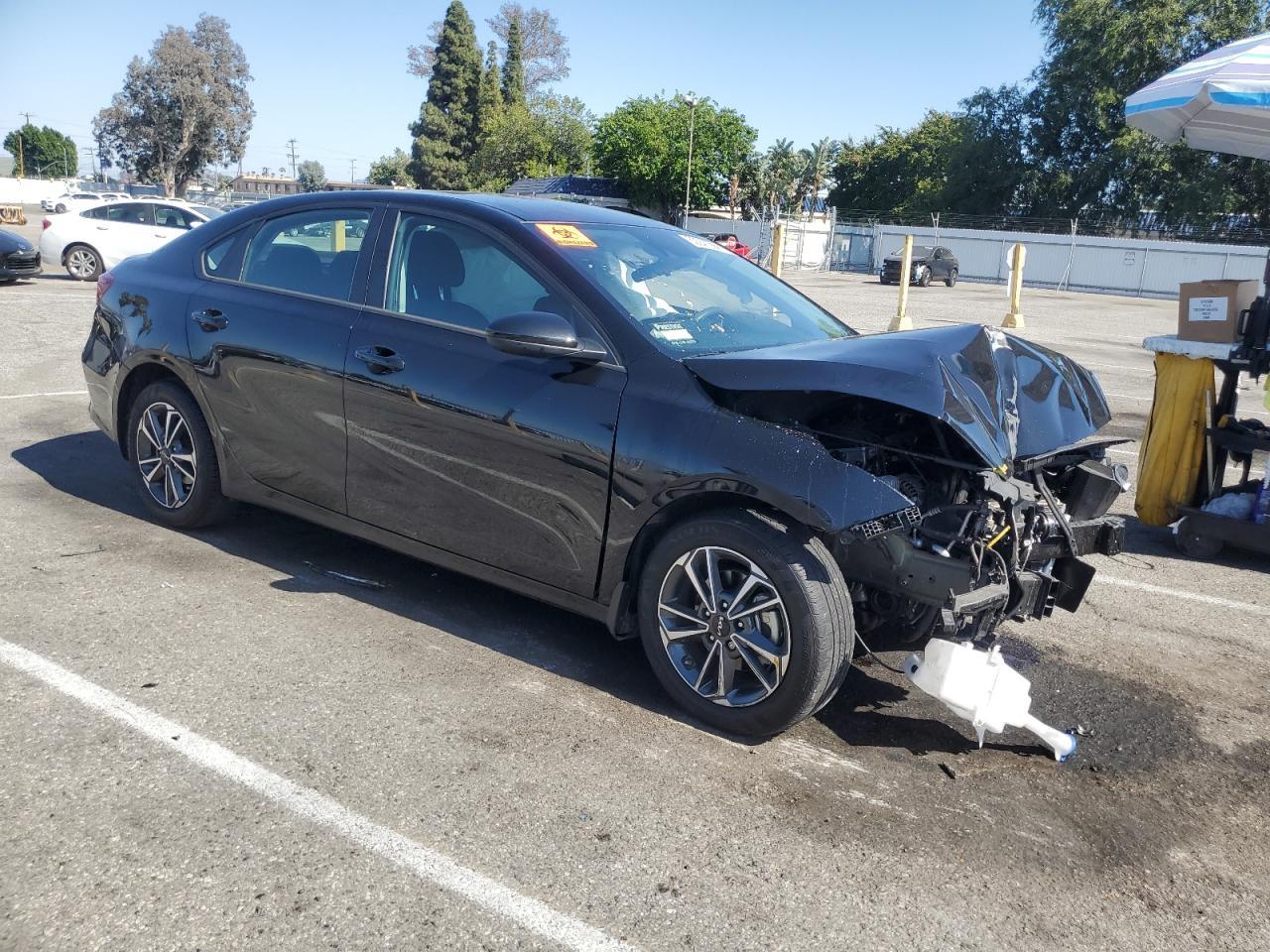 2023 Kia Forte Lx Copart, lot number: 59241385, vin: 3KPF24AD4PE622423. Thumbnail 4