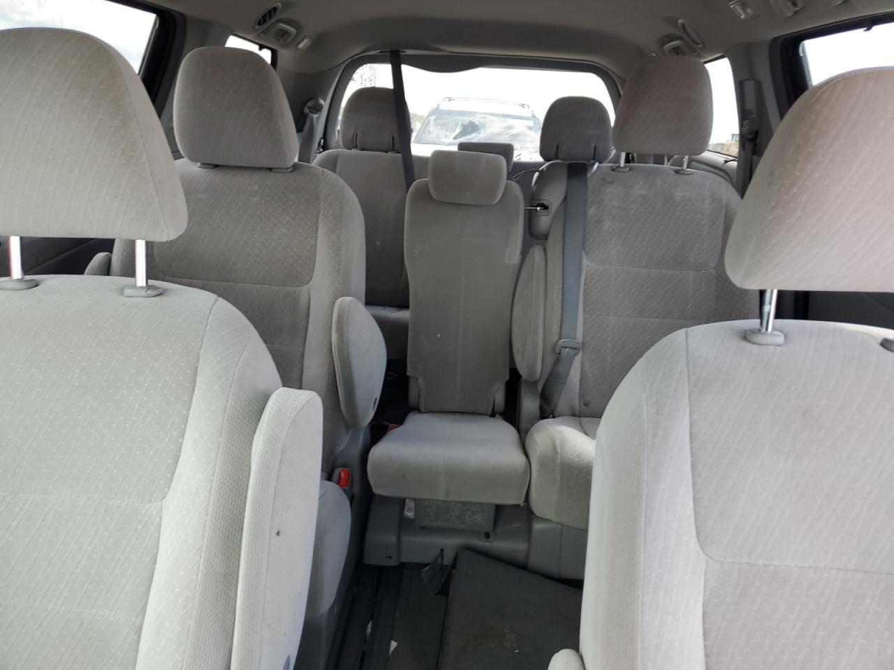 2017 Toyota Sienna Le Copart, lot number: 58005395, vin: 5TDKZ3DC1HS890926. Thumbnail 10