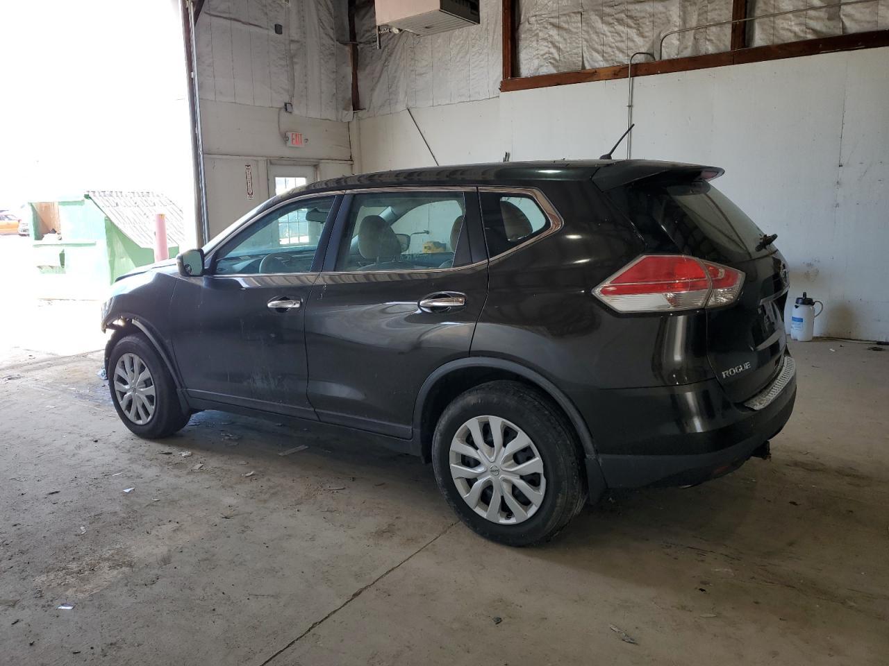 2015 Nissan Rogue S Copart, lot number: 55967755, vin: KNMAT2MV1FP515263. Thumbnail 2