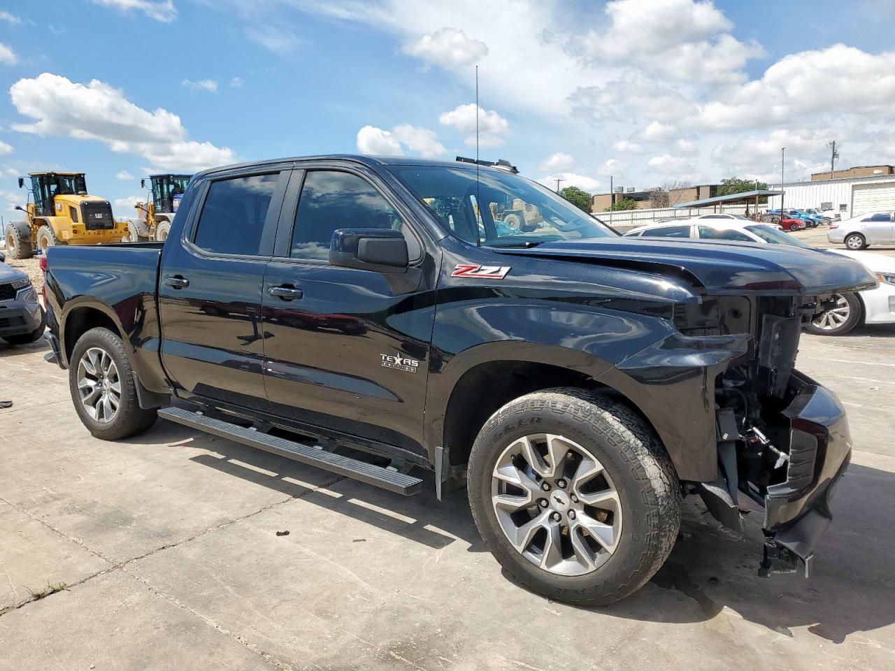 2021 Chevrolet Silverado K1500 Rst Copart, lot number: 56402825, vin: 1GCUYEEDXMZ175781. Thumbnail 4