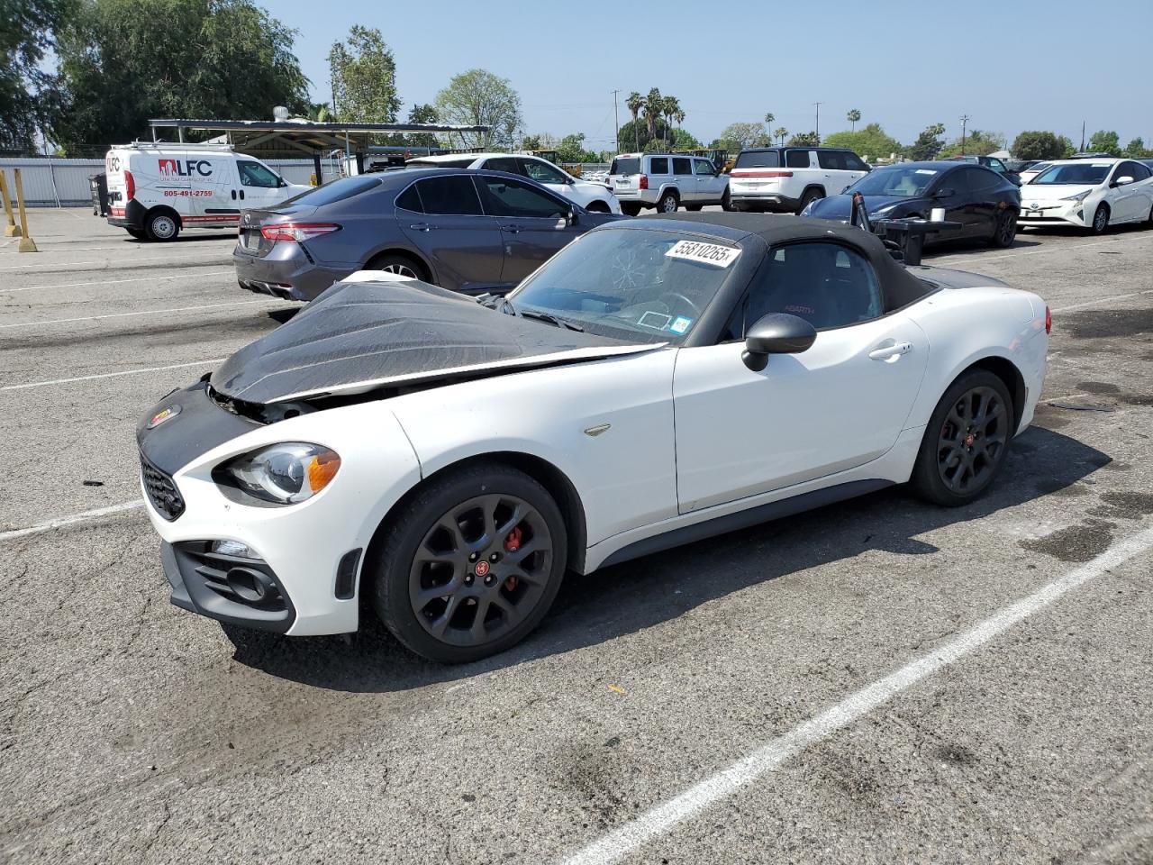 2018 Fiat 124 Spider Classica Copart, lot number: 55810265, vin: JC1NFAEK0J0140178. Thumbnail 1