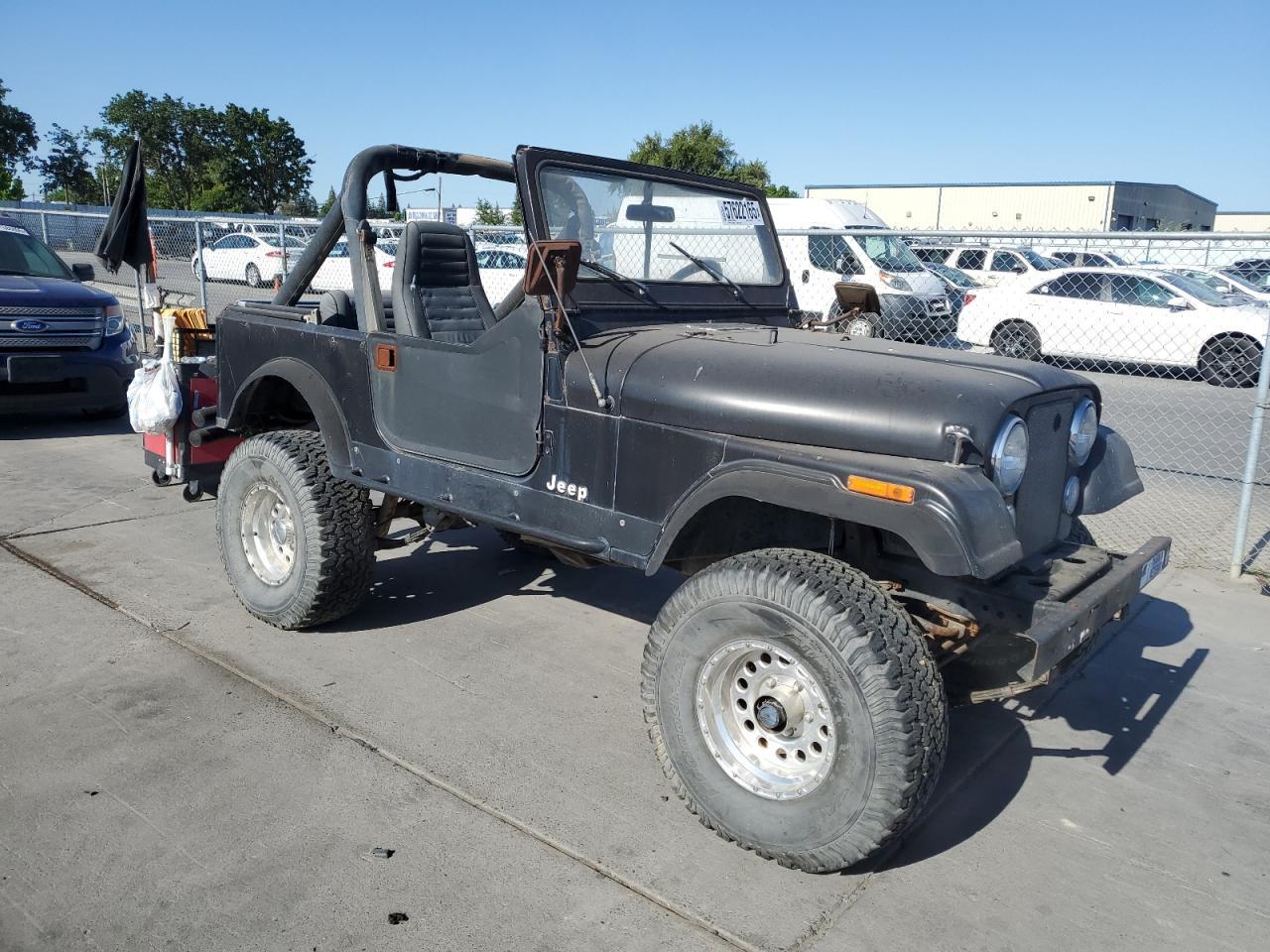 1984 Jeep Jeep Cj7 Copart, lot number: 57622165, vin: 1JCCF87A0ET099710. Thumbnail 4