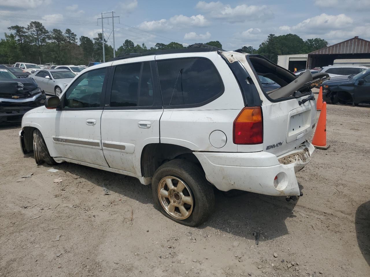 2002 GMC Envoy Copart, lot number: 57791065, vin: 1GKDS13S722214980. Thumbnail 2