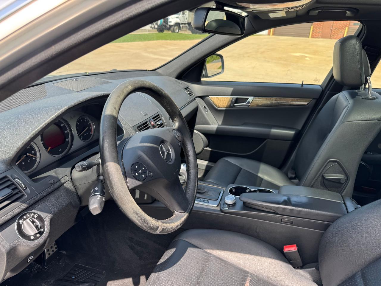 2008 Mercedes-Benz C 350 Copart, lot number: 56783765, vin: WDDGF56XX8R039755. Thumbnail 9