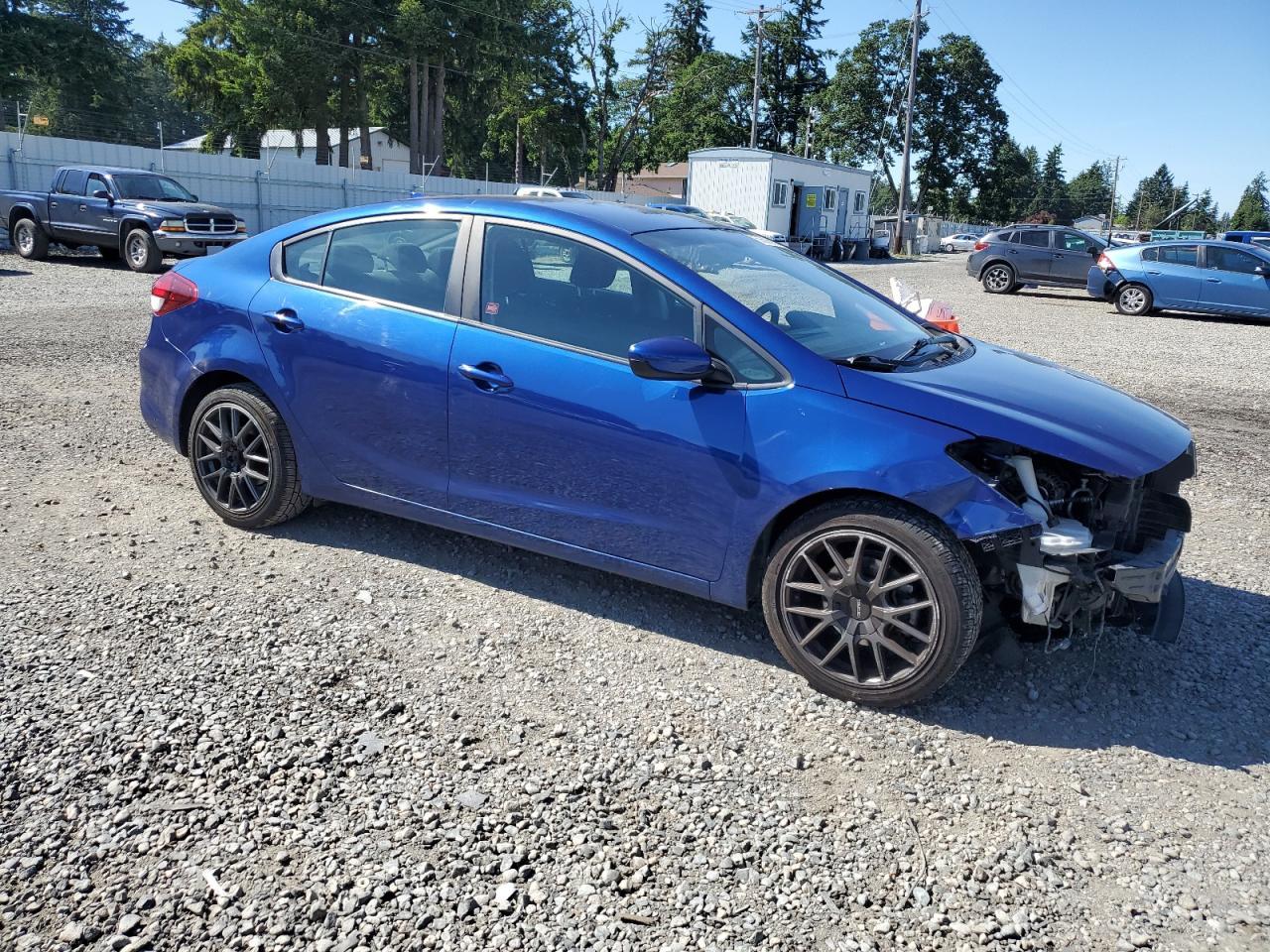 2017 Kia Forte Lx Copart, lot number: 58598925, vin: 3KPFK4A74HE136383. Thumbnail 4