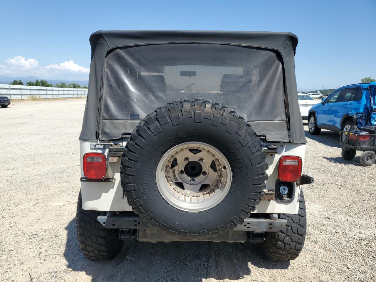 1984 Jeep Jeep Cj7 Copart, lot number: 58066485, vin: 1JCCF87E3ET071452. Thumbnail 6