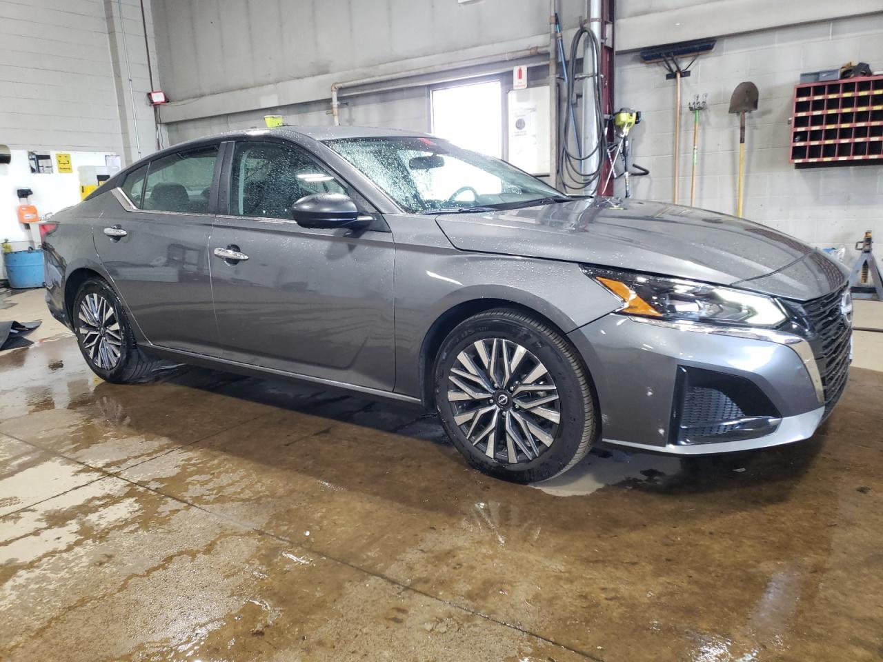 2025 Nissan Altima Sv Copart, lot number: 55297605, vin: 1N4BL4DV8SN333698. Thumbnail 4