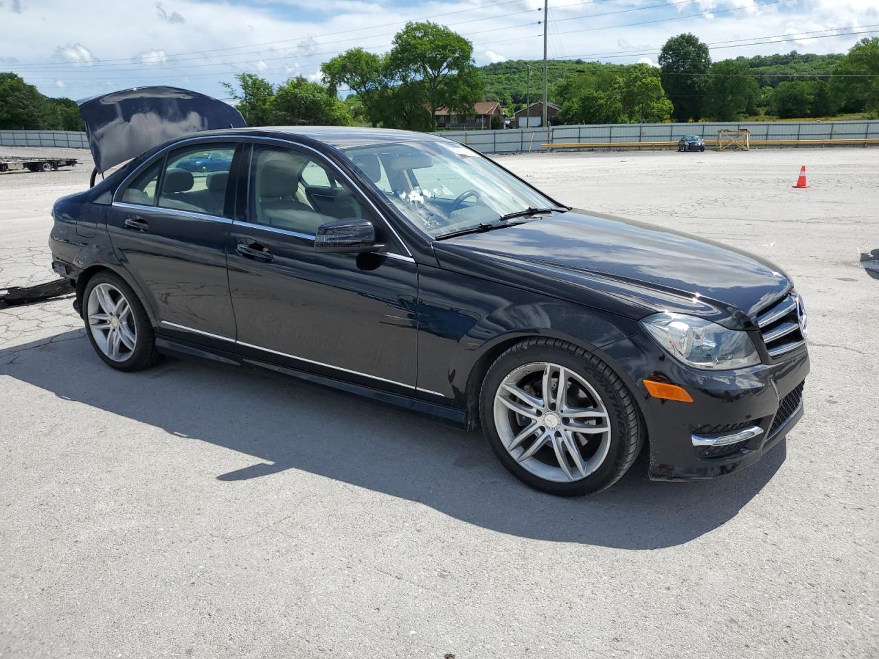 2014 Mercedes-Benz C 250 Copart, lot number: 56314385, vin: WDDGF4HB5ER307490. Thumbnail 4