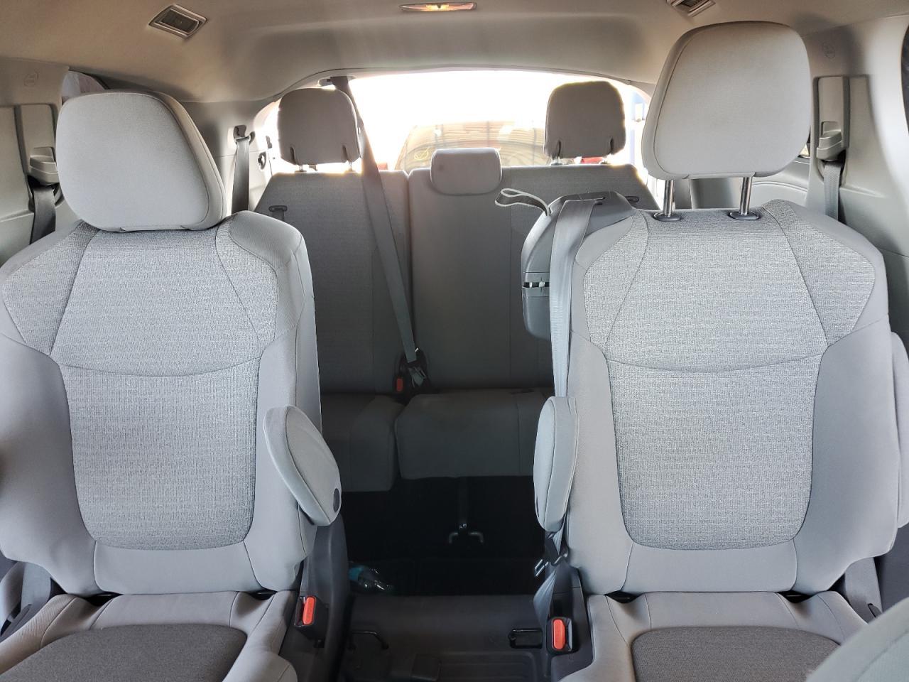 2021 Toyota Sienna Le Copart, lot number: 55518505, vin: 5TDBRKEC3MS068342. Thumbnail 10