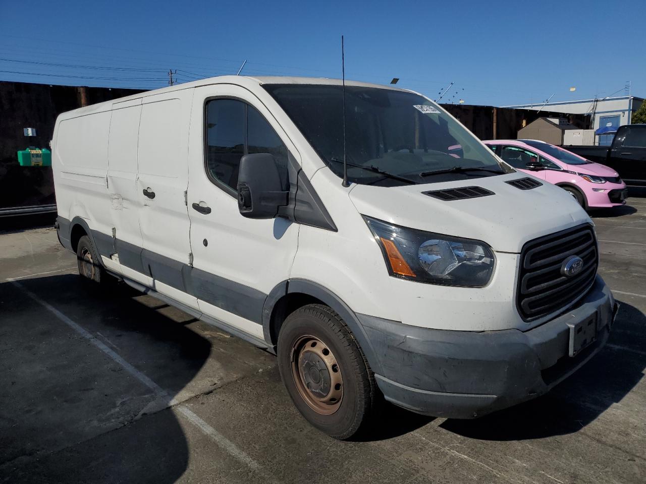 2015 Ford Transit T-150 Copart, lot number: 56057155, vin: 1FTYE9ZG5FKA23246. Thumbnail 4