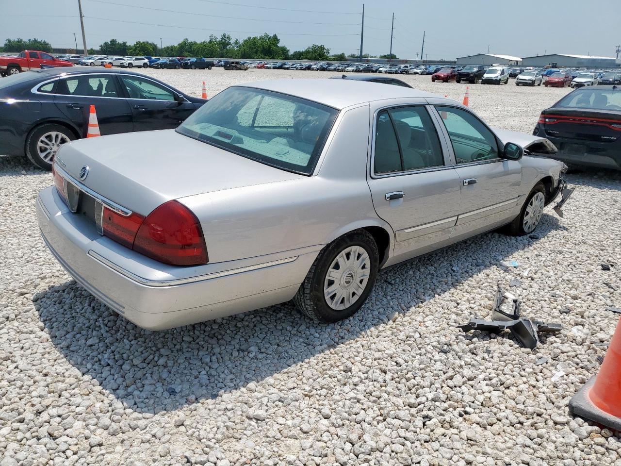 2004 Mercury Grand Marquis Gs Copart, lot number: 57091975, vin: 2MEFM74W94X683389. Thumbnail 3