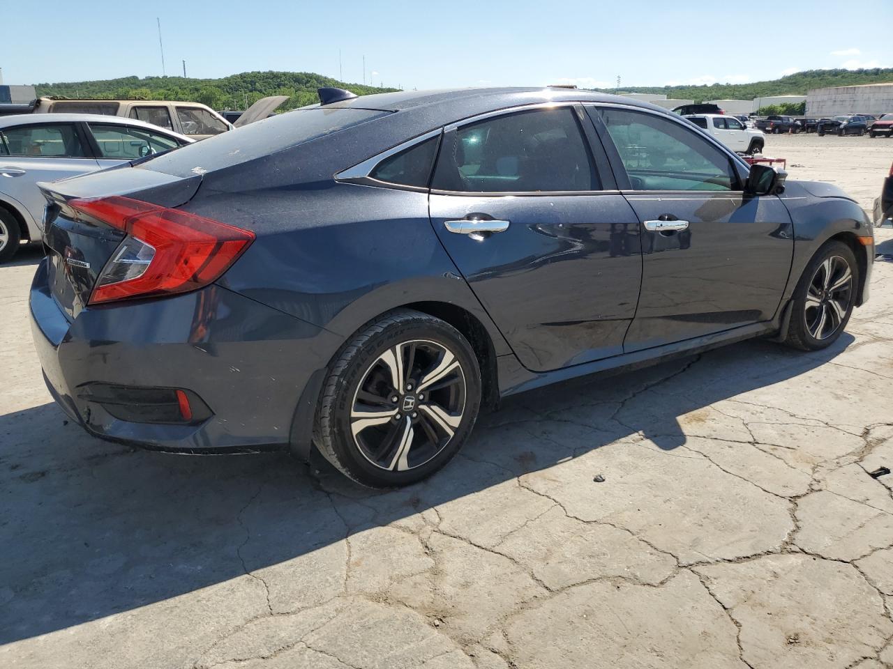 2017 Honda Civic Touring Copart, lot number: 54707215, vin: 19XFC1F95HE023791. Thumbnail 3