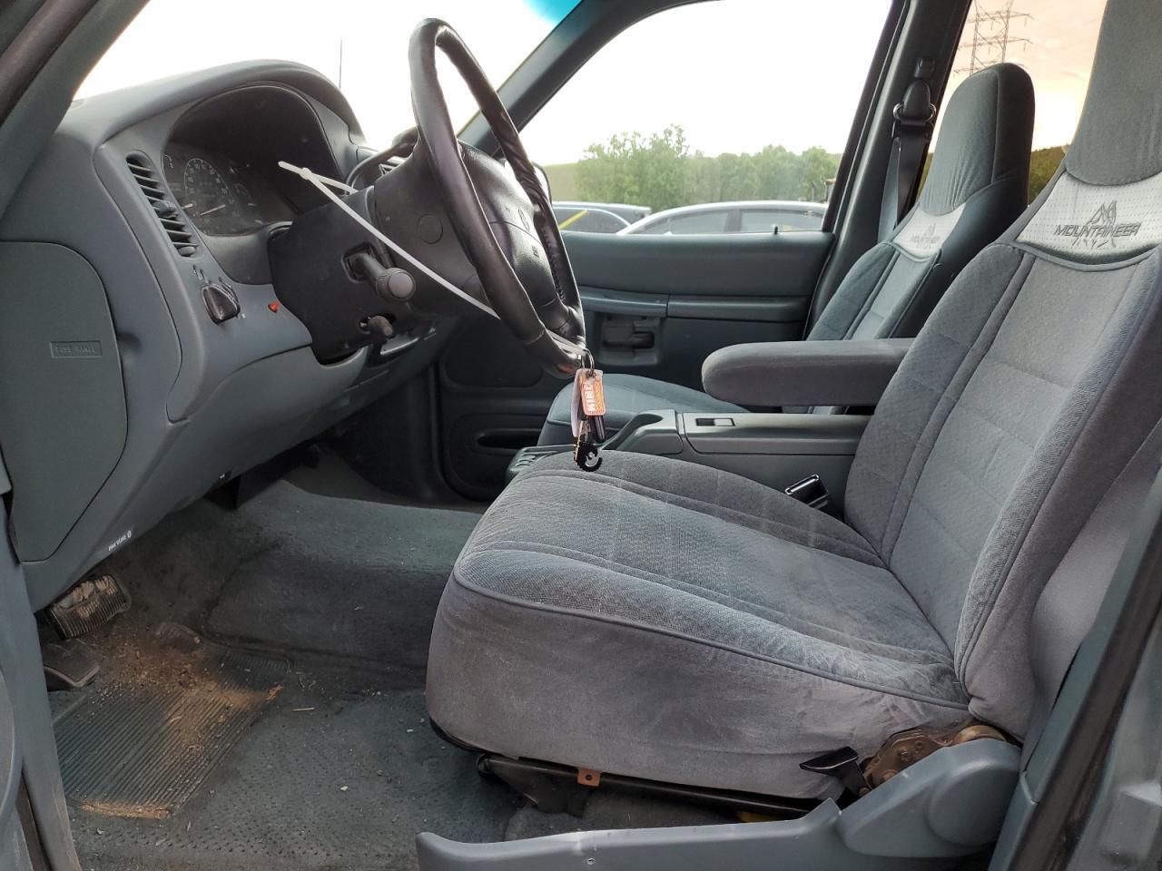 1997 Mercury Mountaineer Copart, lot number: 59320875, vin: 4M2DU55P3VUJ08261. Thumbnail 7