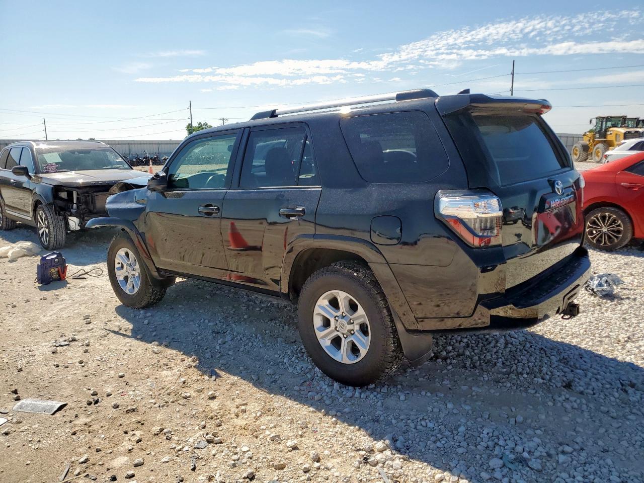 2022 Toyota 4Runner Sr5 Copart, lot number: 58379665, vin: JTEEU5JR5N5260419. Thumbnail 2