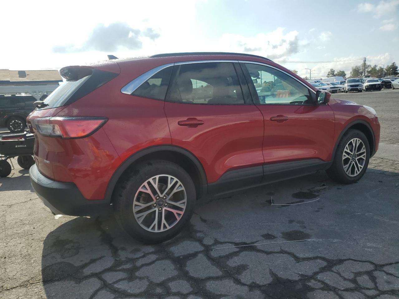 2021 Ford Escape Sel Copart, lot number: 55989305, vin: 1FMCU9H69MUA65812. Thumbnail 3