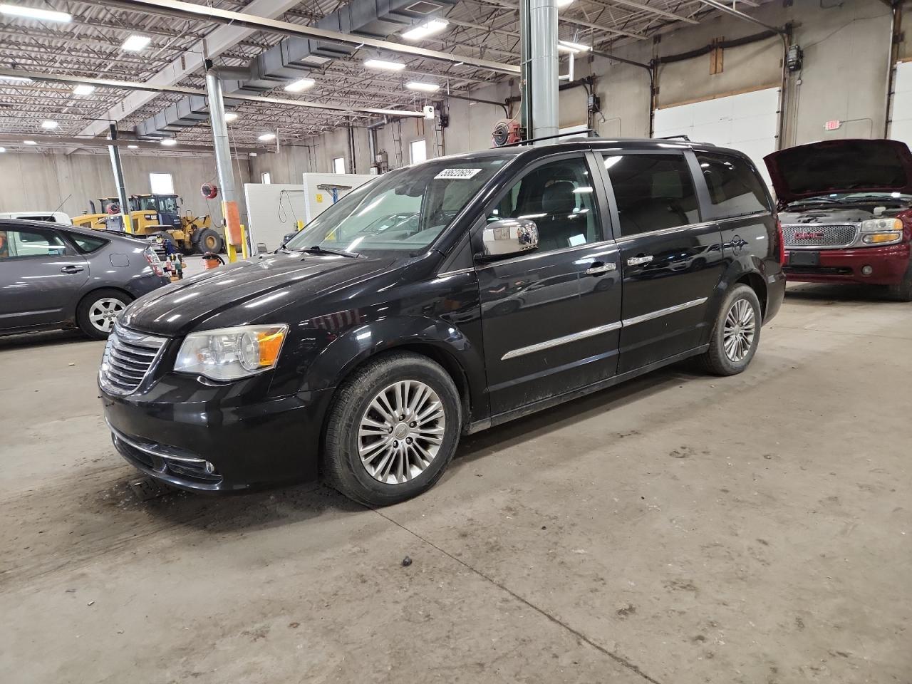 2013 Chrysler Town & Country Touring L Copart, lot number: 58622605, vin: 2C4RC1CG5DR589958. Thumbnail 1