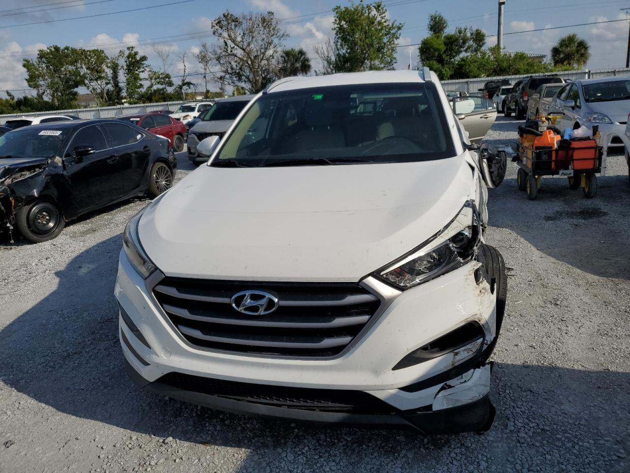 2018 Hyundai Tucson Sel Copart, lot number: 59163935, vin: KM8J33A45JU709852. Thumbnail 5