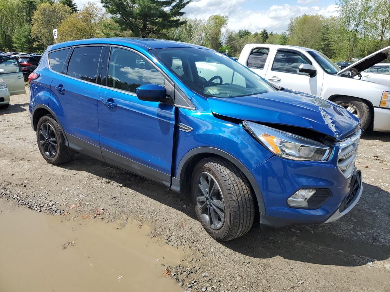 2019 Ford Escape Se Copart, lot number: 56128415, vin: 1FMCU9GD8KUB80592. Thumbnail 4