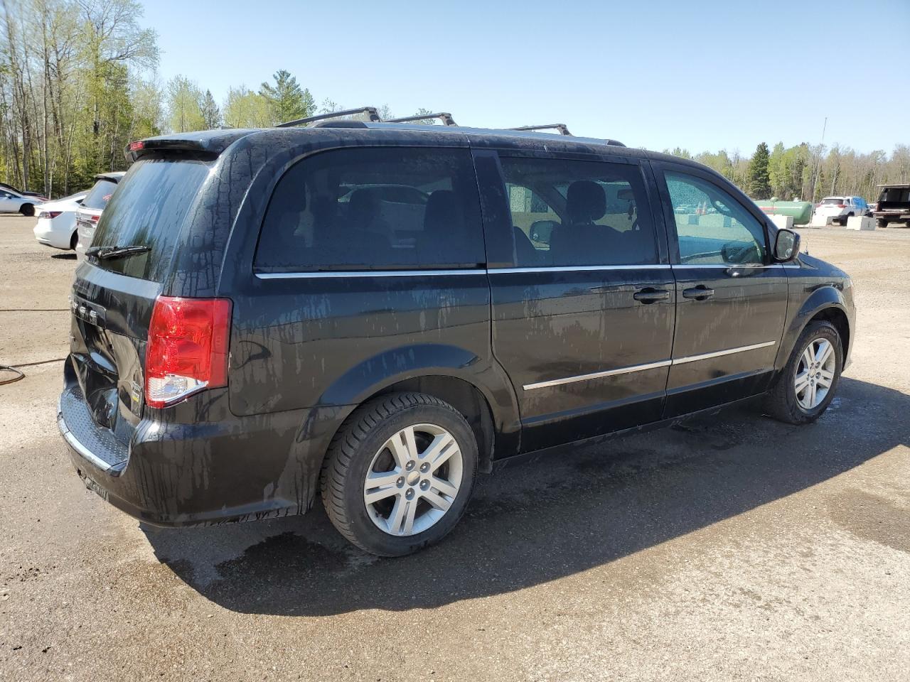 2017 Dodge Grand Caravan Crew Copart, lot number: 55497955, vin: 2C4RDGDG0HR775508. Thumbnail 3