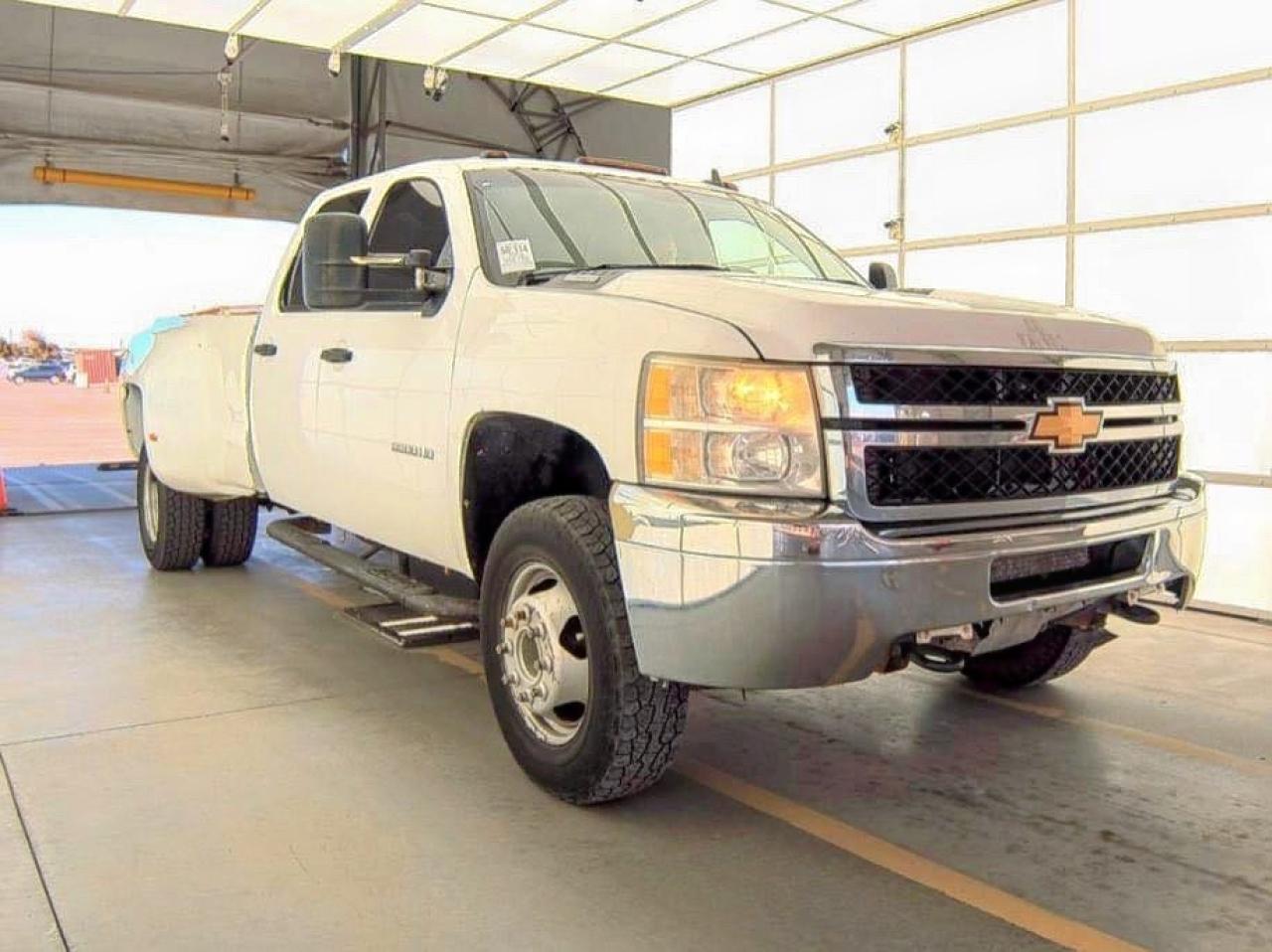 2013 Chevrolet Silverado C3500 Copart, lot number: 56779405, vin: 1GB4CZC80DF118121. Thumbnail 1