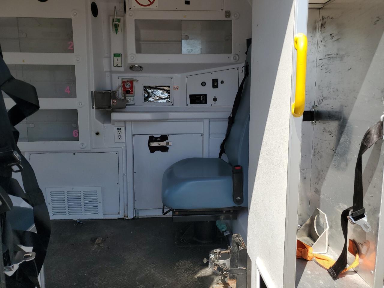 2017 Ford Transit T-250 Copart, lot number: 55531985, vin: 1FDYR2CM6HKB42853. Thumbnail 10