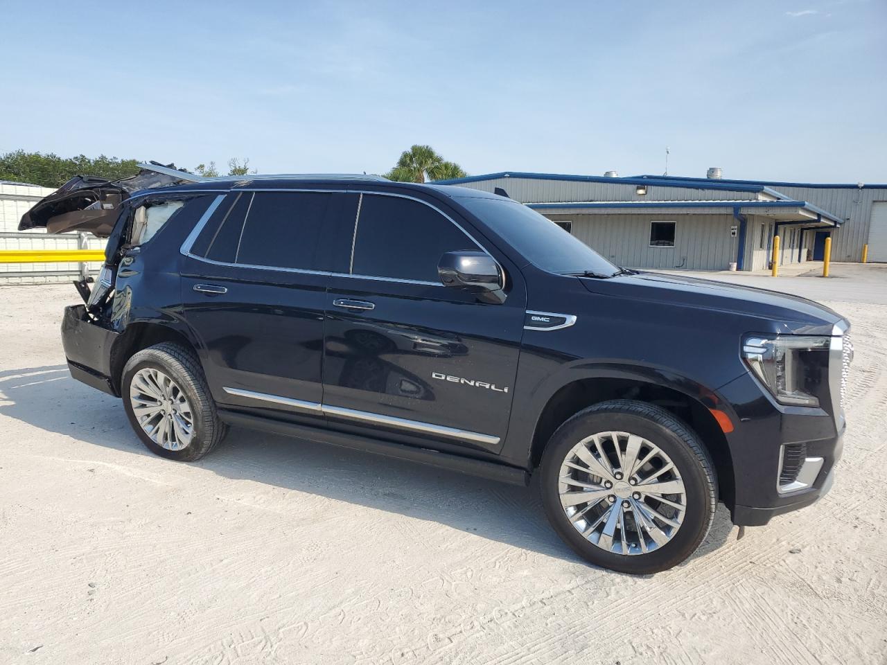 2021 GMC Yukon Denali Copart, lot number: 56538685, vin: 1GKS2DKL0MR148866. Thumbnail 4