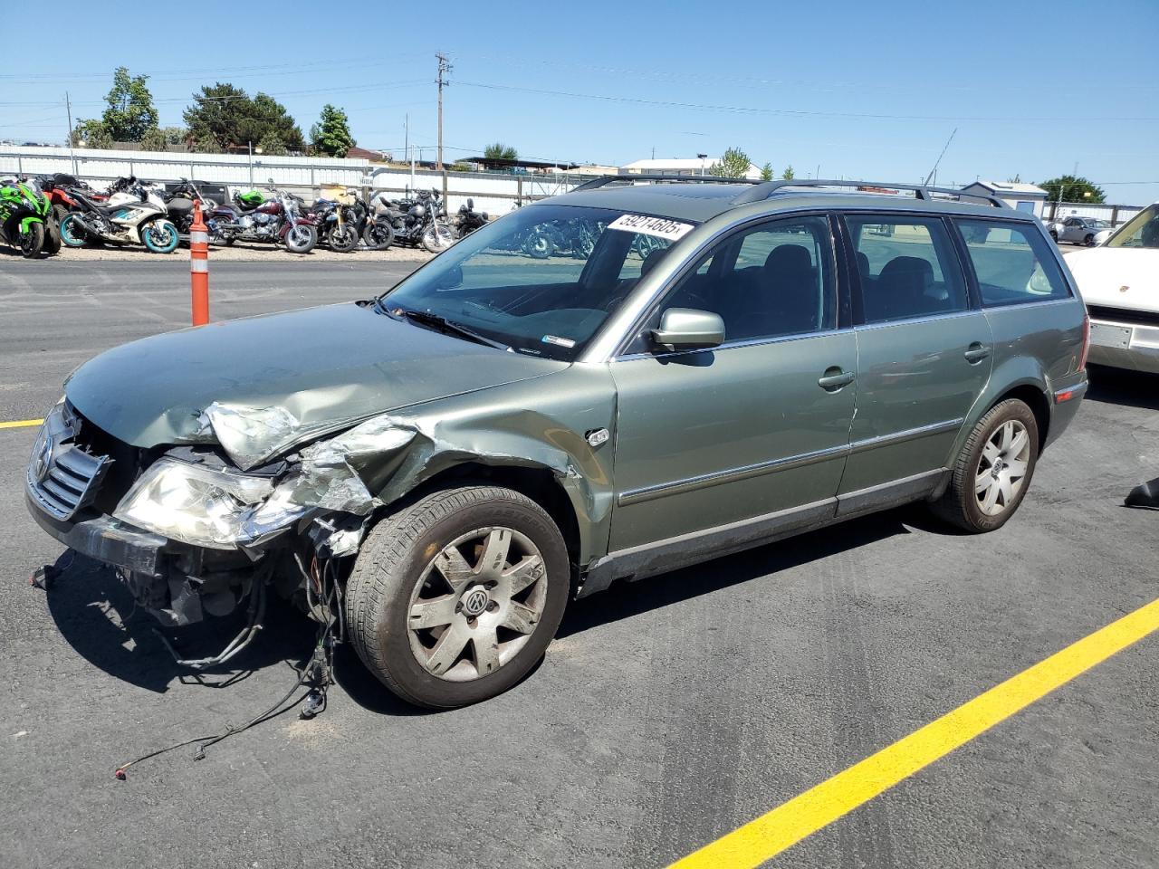 2002 Volkswagen Passat Glx 4Motion Copart, lot number: 59214605, vin: WVWYH63B82E169572. Thumbnail 1