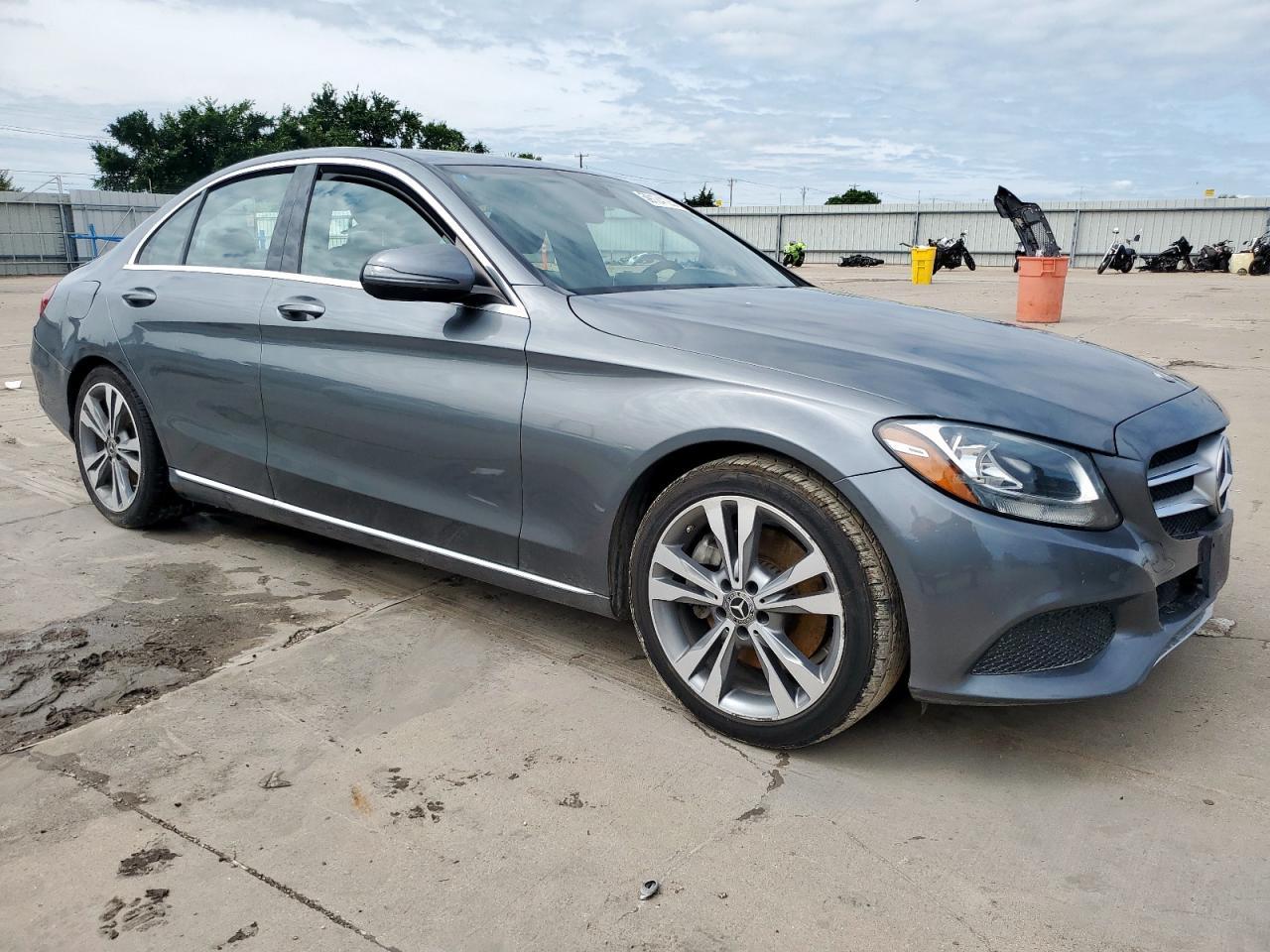 2018 Mercedes-Benz C 300 Copart, lot number: 59124125, vin: 55SWF4JB5JU246835. Thumbnail 4