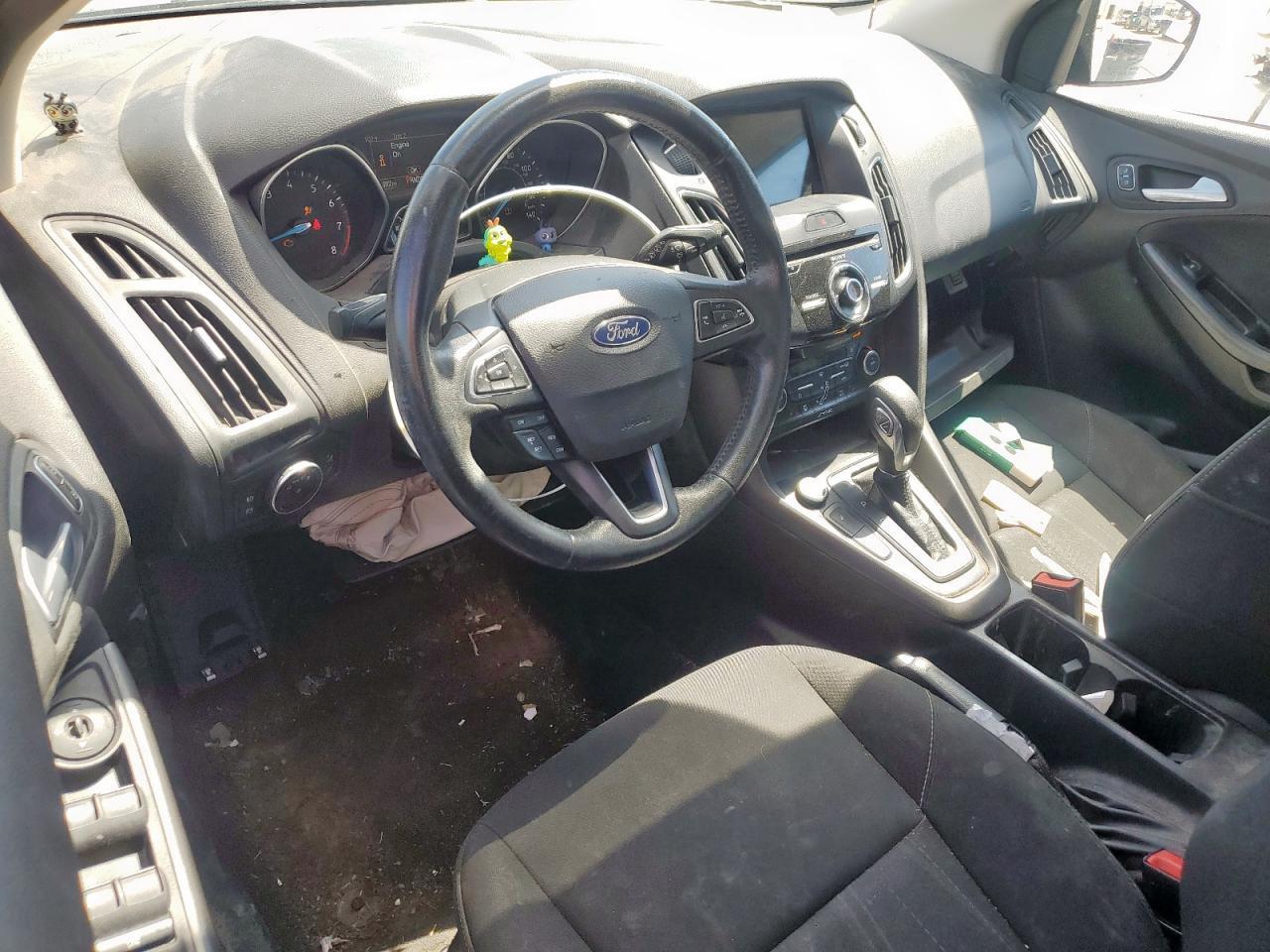 2017 Ford Focus Sel Copart, lot number: 56712805, vin: 1FADP3M20HL340467. Thumbnail 8