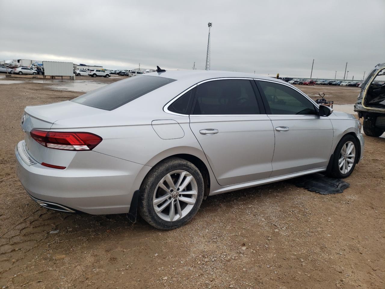 2020 Volkswagen Passat Se Copart, lot number: 55822585, vin: 1VWSA7A34LC018430. Thumbnail 3