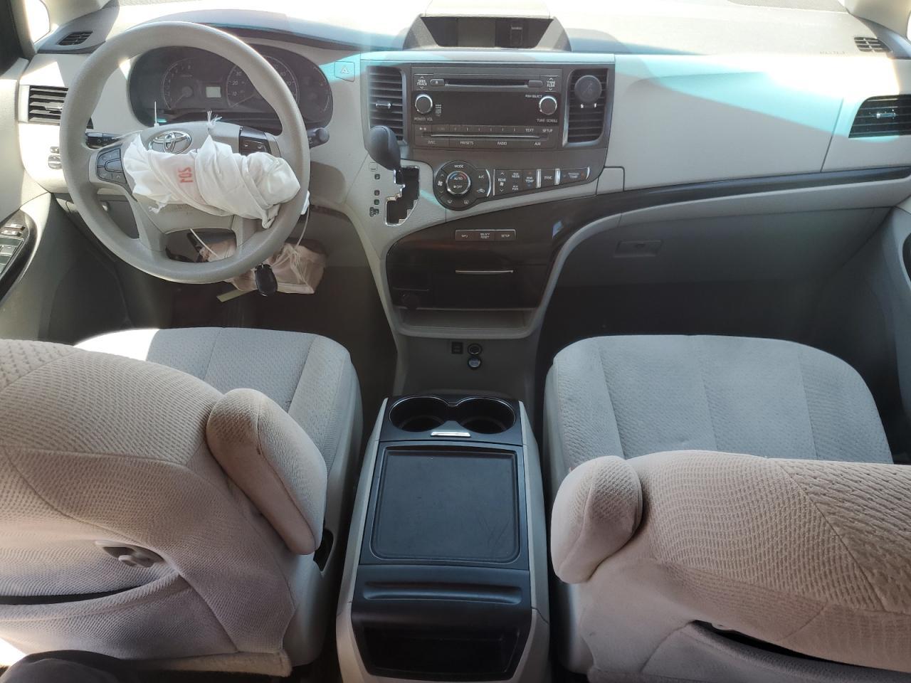 2014 Toyota Sienna Le Copart, lot number: 56601545, vin: 5TDKK3DC7ES462827. Thumbnail 8