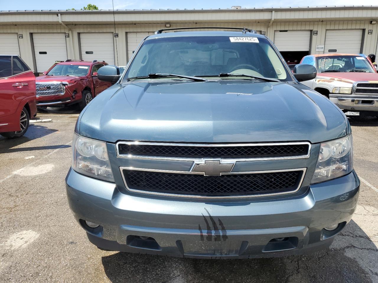 2008 Chevrolet Avalanche K1500 Copart, lot number: 58427625, vin: 3GNFK12338G133061. Thumbnail 5