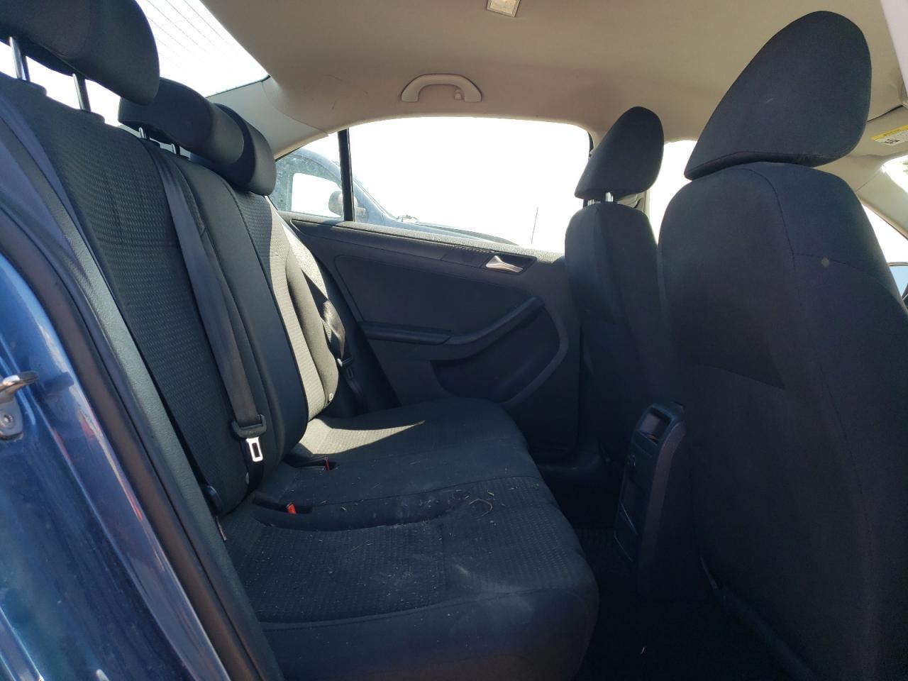 2015 Volkswagen Jetta Base Copart, lot number: 56657465, vin: 3VW2K7AJ3FM216513. Thumbnail 10