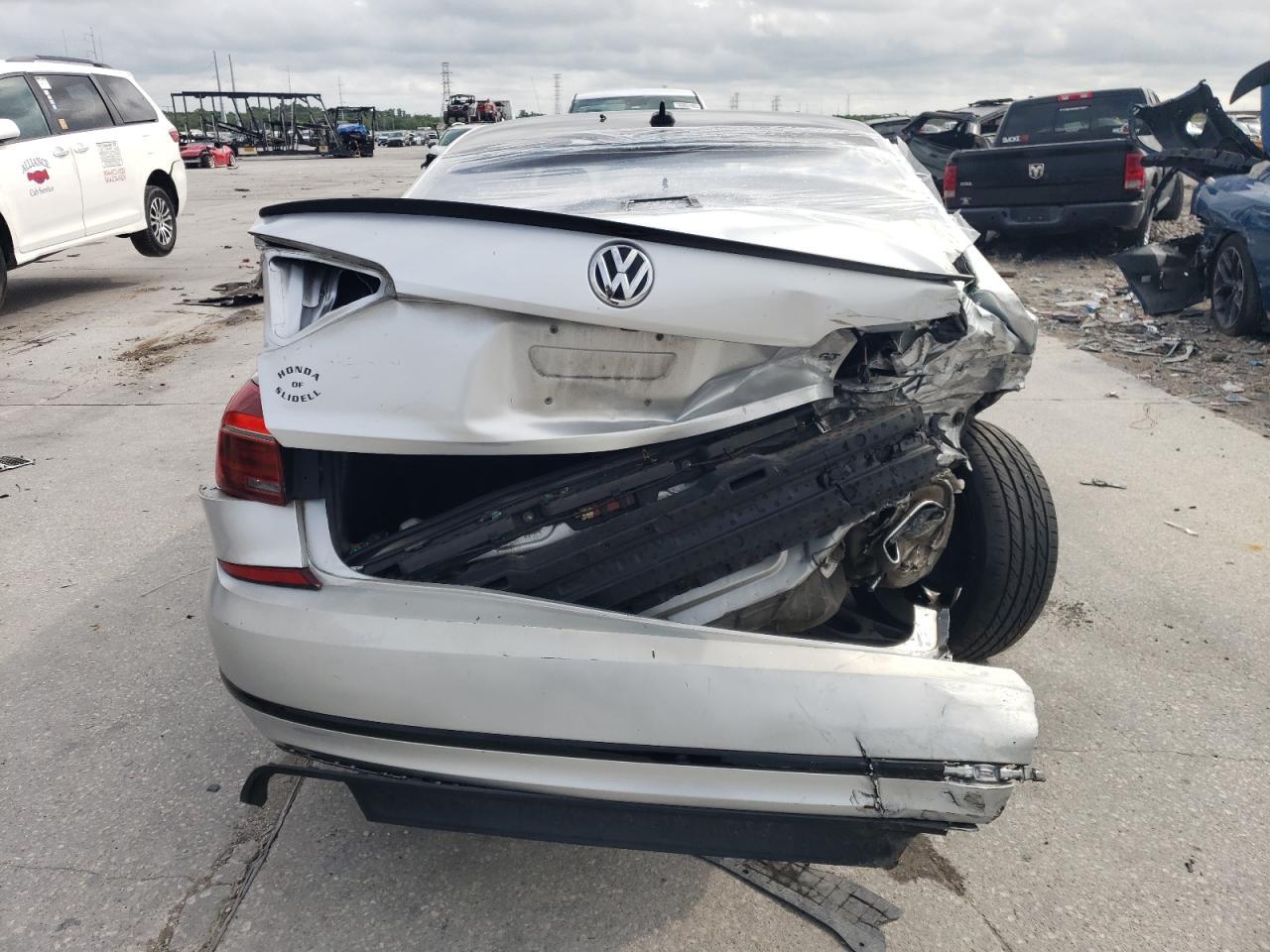 2018 Volkswagen Passat Gt Copart, lot number: 55780665, vin: 1VWJM7A35JC039965. Thumbnail 6