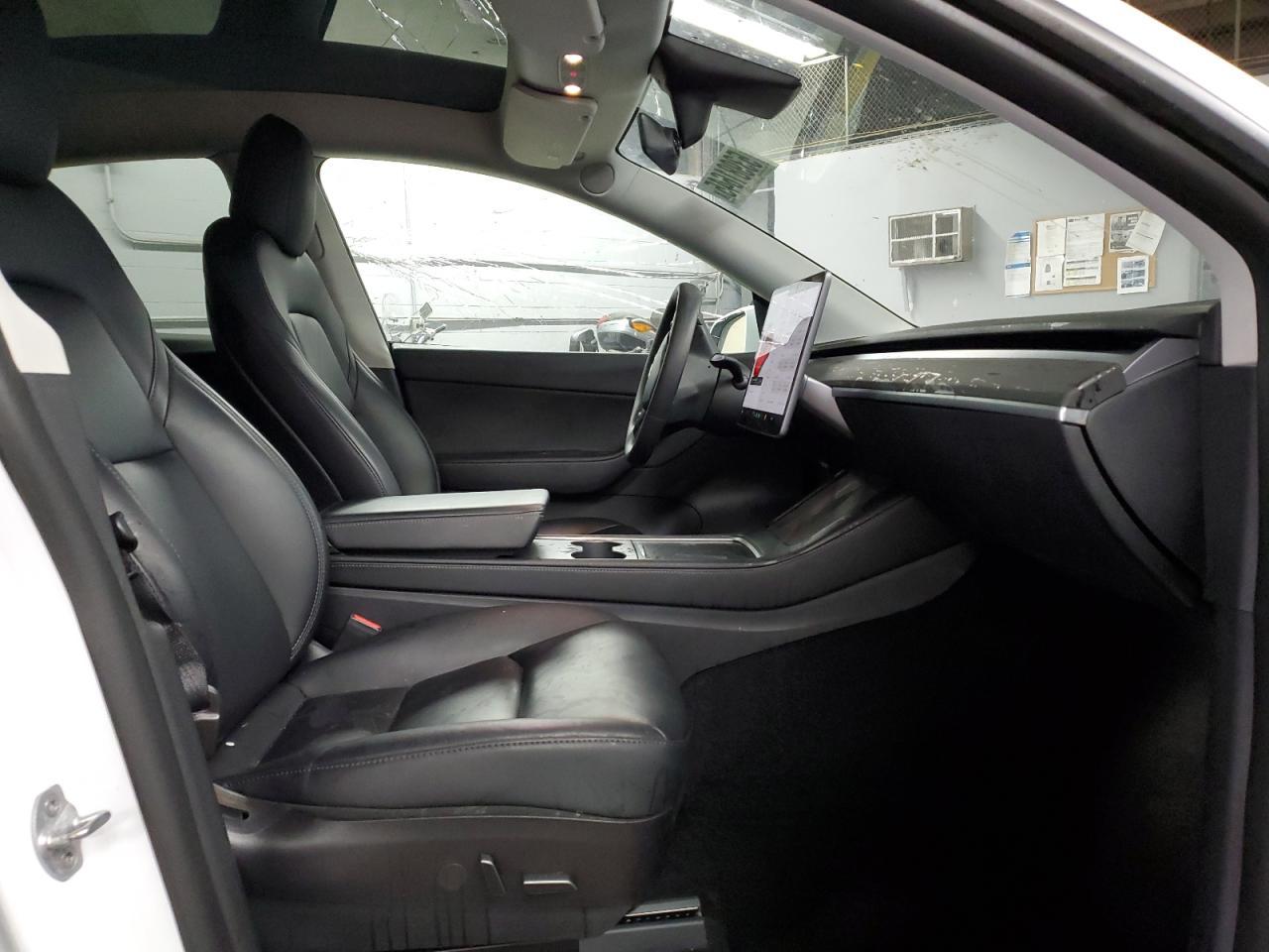 2022 Tesla Model Y Copart, lot number: 53981645, vin: 7SAYGDEE5NF315866. Thumbnail 7