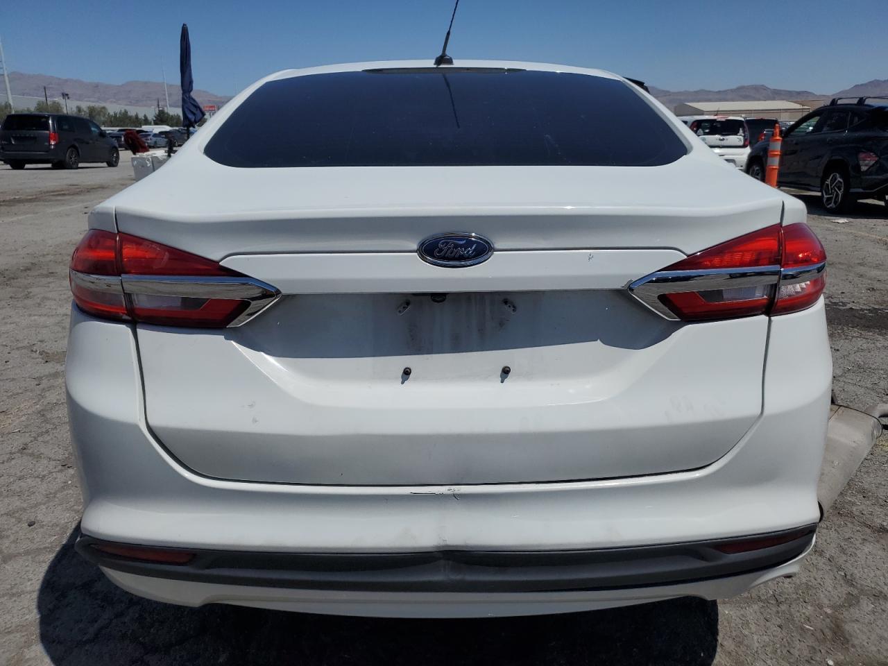 2017 Ford Fusion S Copart, lot number: 56817795, vin: 3FA6P0G71HR275175. Thumbnail 6