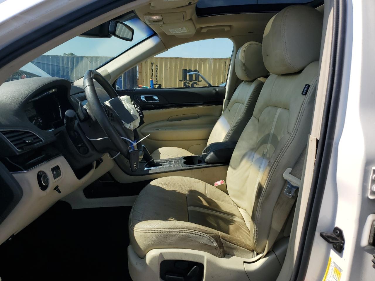 2016 Lincoln Mkt Copart, lot number: 58406545, vin: 2LMHJ5FK3GBL01666. Thumbnail 7