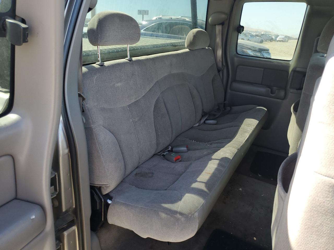 2000 GMC New Sierra K1500 Copart, lot number: 59041535, vin: 1GTEK19T5YE409936. Thumbnail 10