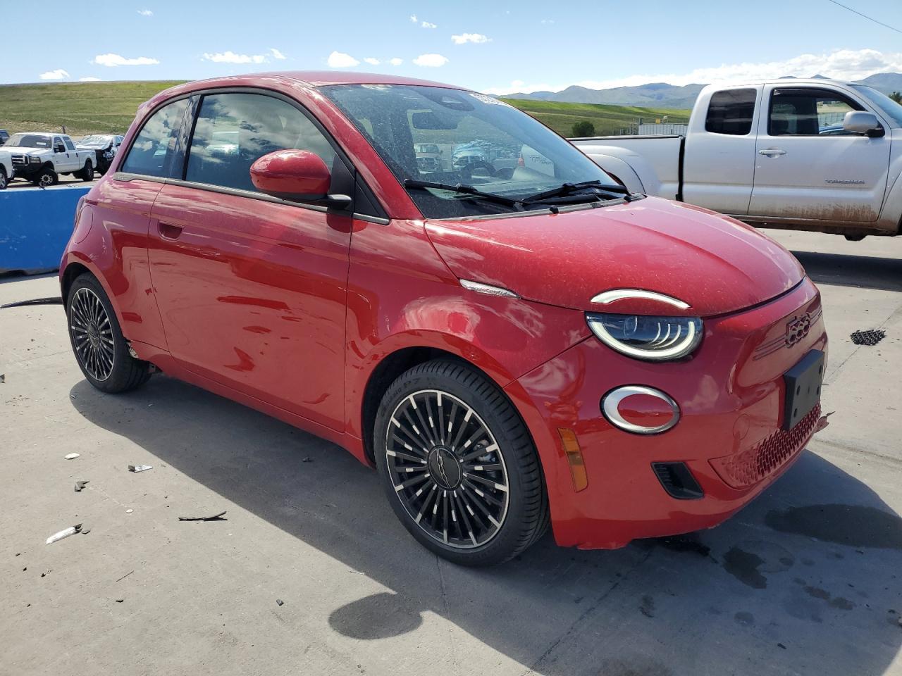 2024 Fiat 500 E Red Copart, lot number: 57270765, vin: ZFAFFAA43RX204609. Thumbnail 4