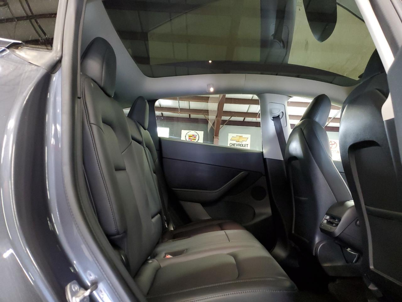 2021 Tesla Model Y Copart, lot number: 58580795, vin: 5YJYGDEE0MF065724. Thumbnail 10